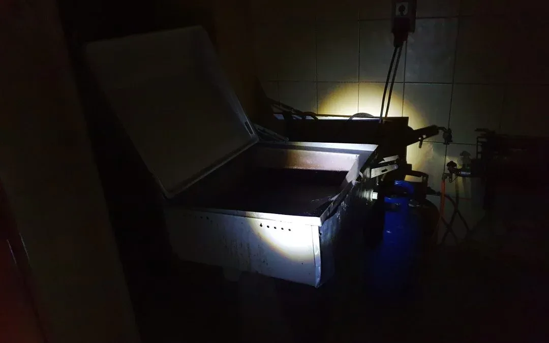 syndyk sprzeda PATELNIA ELEKTRYCZNA (uszkodzona)